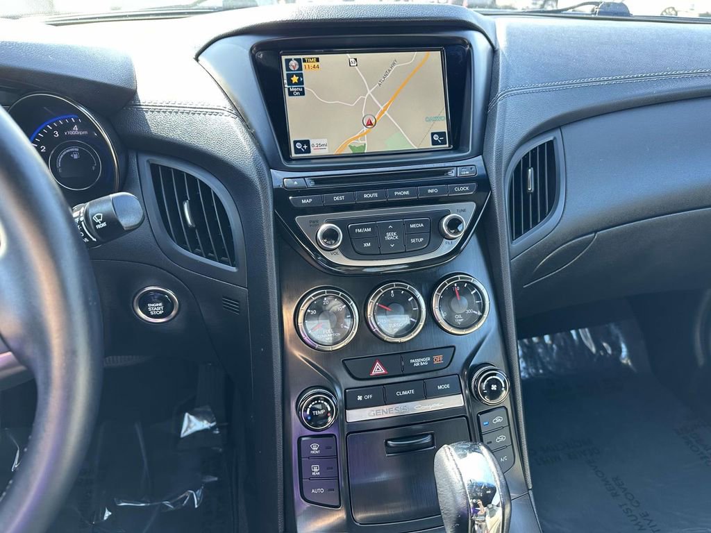 Used 2013 Hyundai Genesis 2.0T image 16
