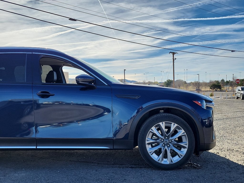 Used 2024 MAZDA CX-90 3.3 Turbo w/ Premium Package AWD/4WD image 4