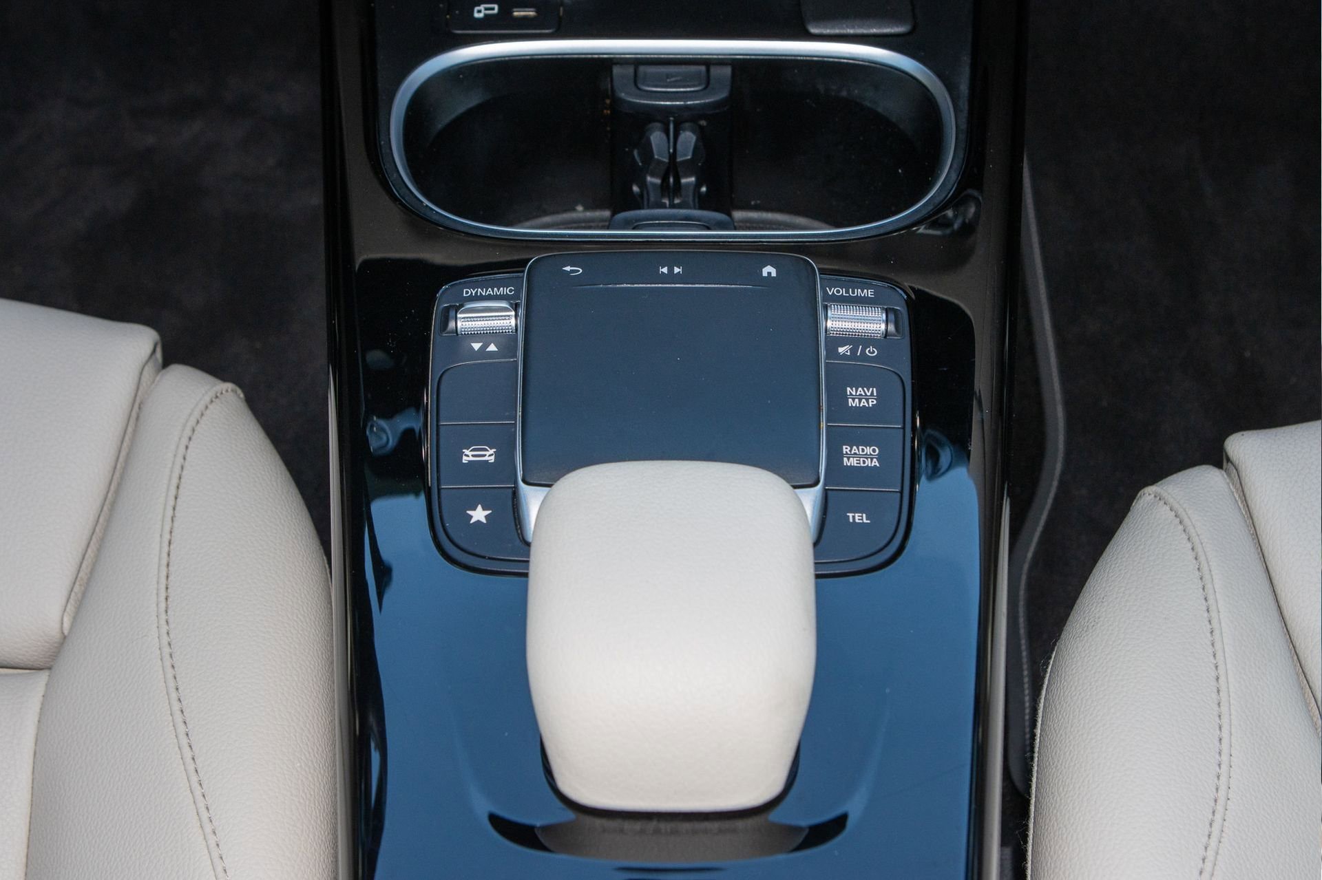 Used 2022 Mercedes-Benz A 220 image 24