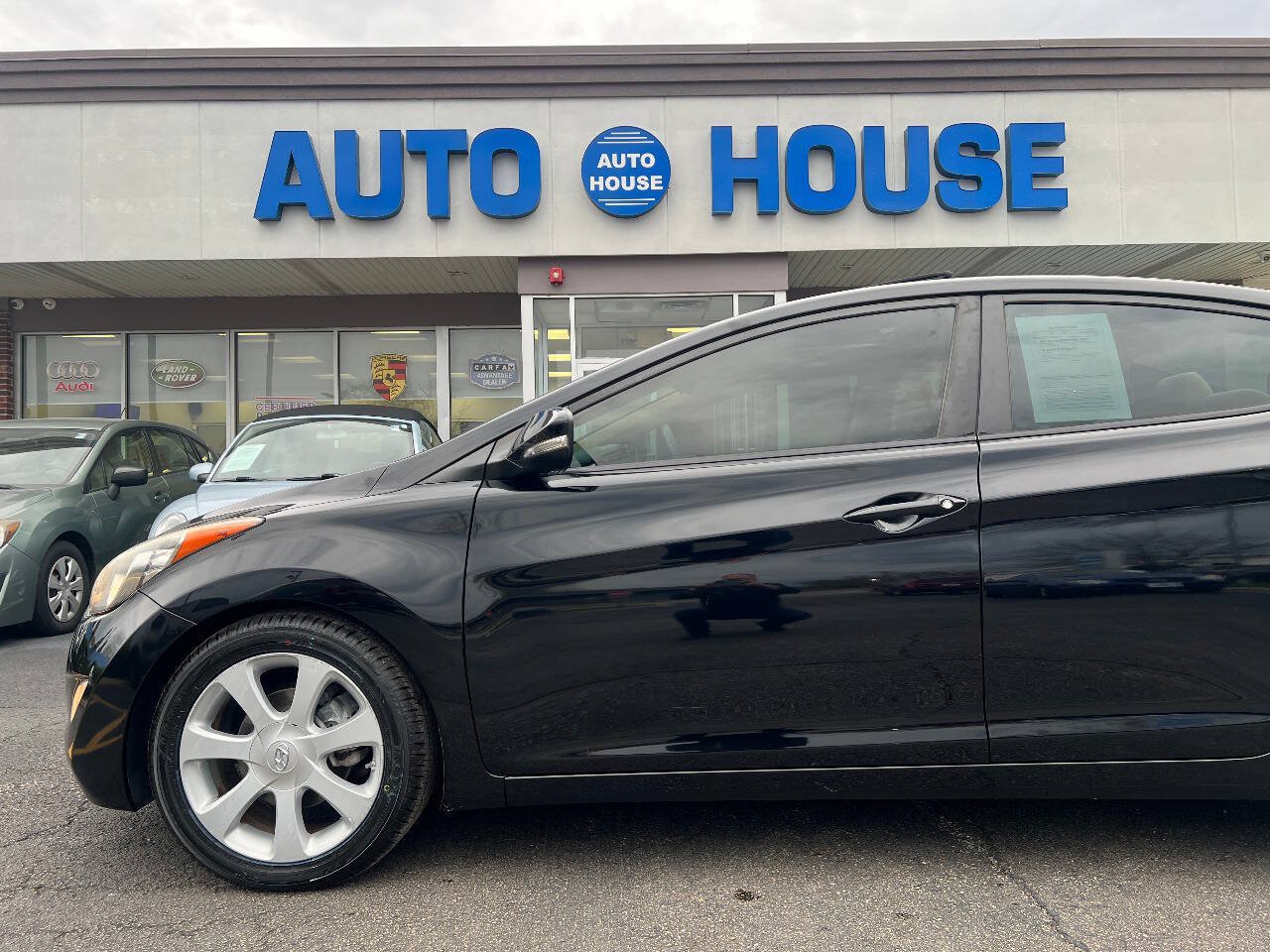 Used 2012 Hyundai Elantra Limited FWD image 37