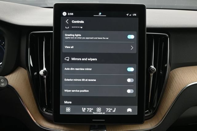 New 2027 Volvo XC60 B5 Core AWD/4WD image 19