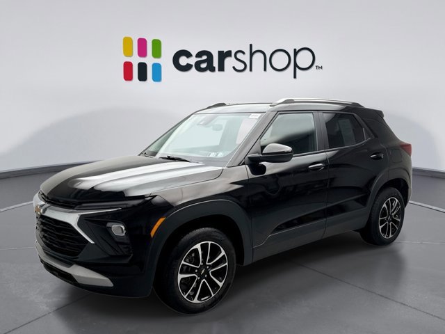 Used 2025 Chevrolet TrailBlazer LT image 1