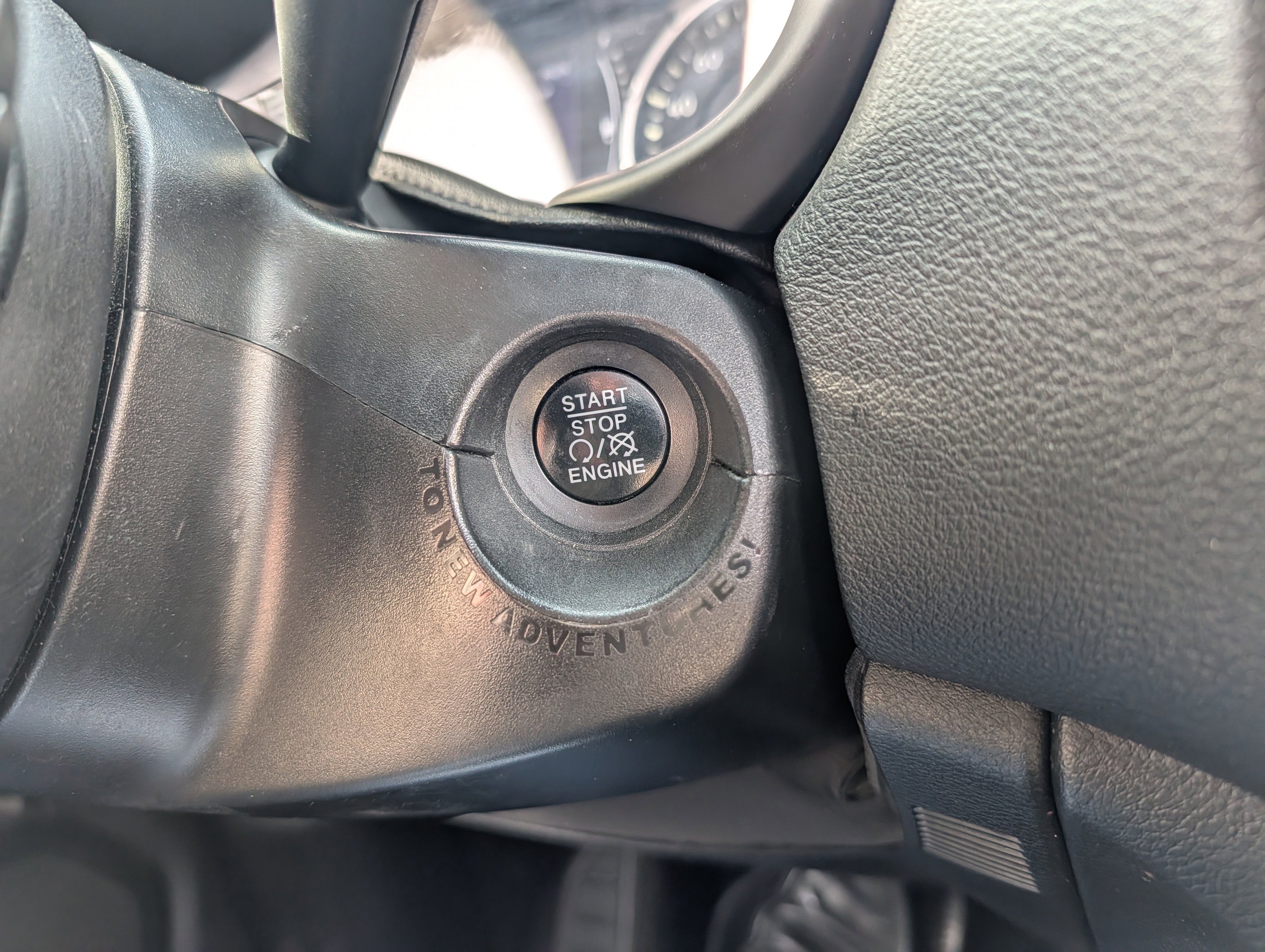 Used 2017 Jeep Renegade Altitude AWD/4WD image 21