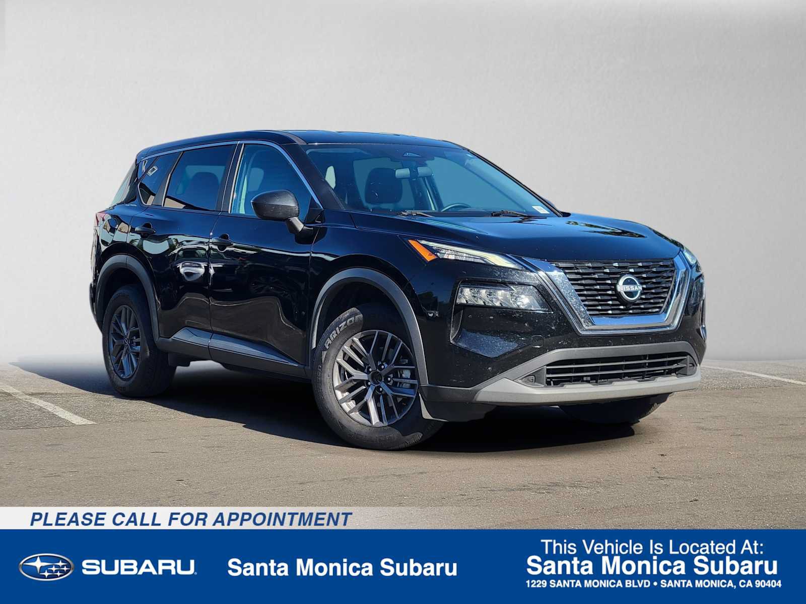 Used 2023 Nissan Rogue S AWD/4WD image 1