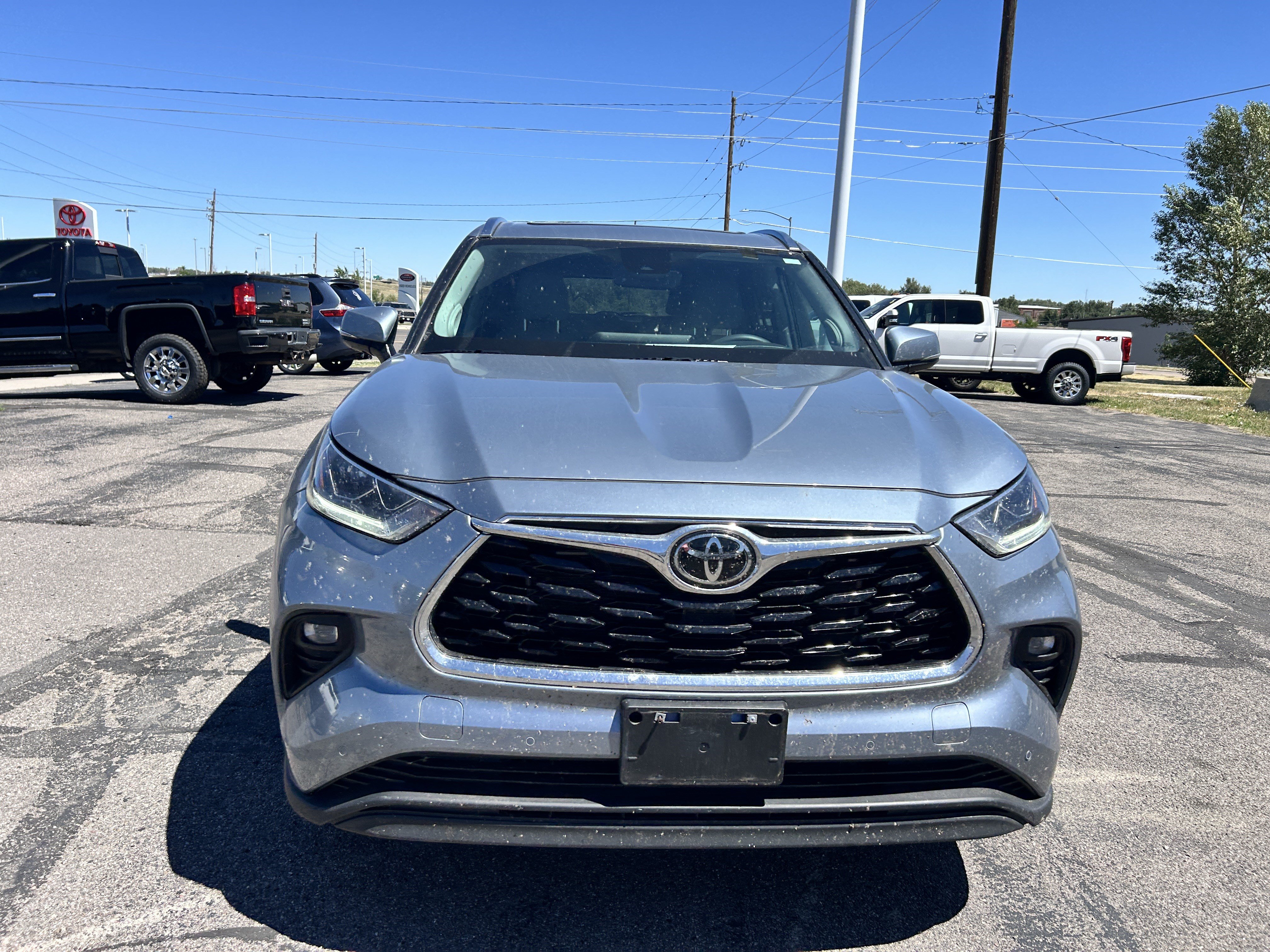 Used 2023 Toyota Highlander Limited AWD/4WD image 8