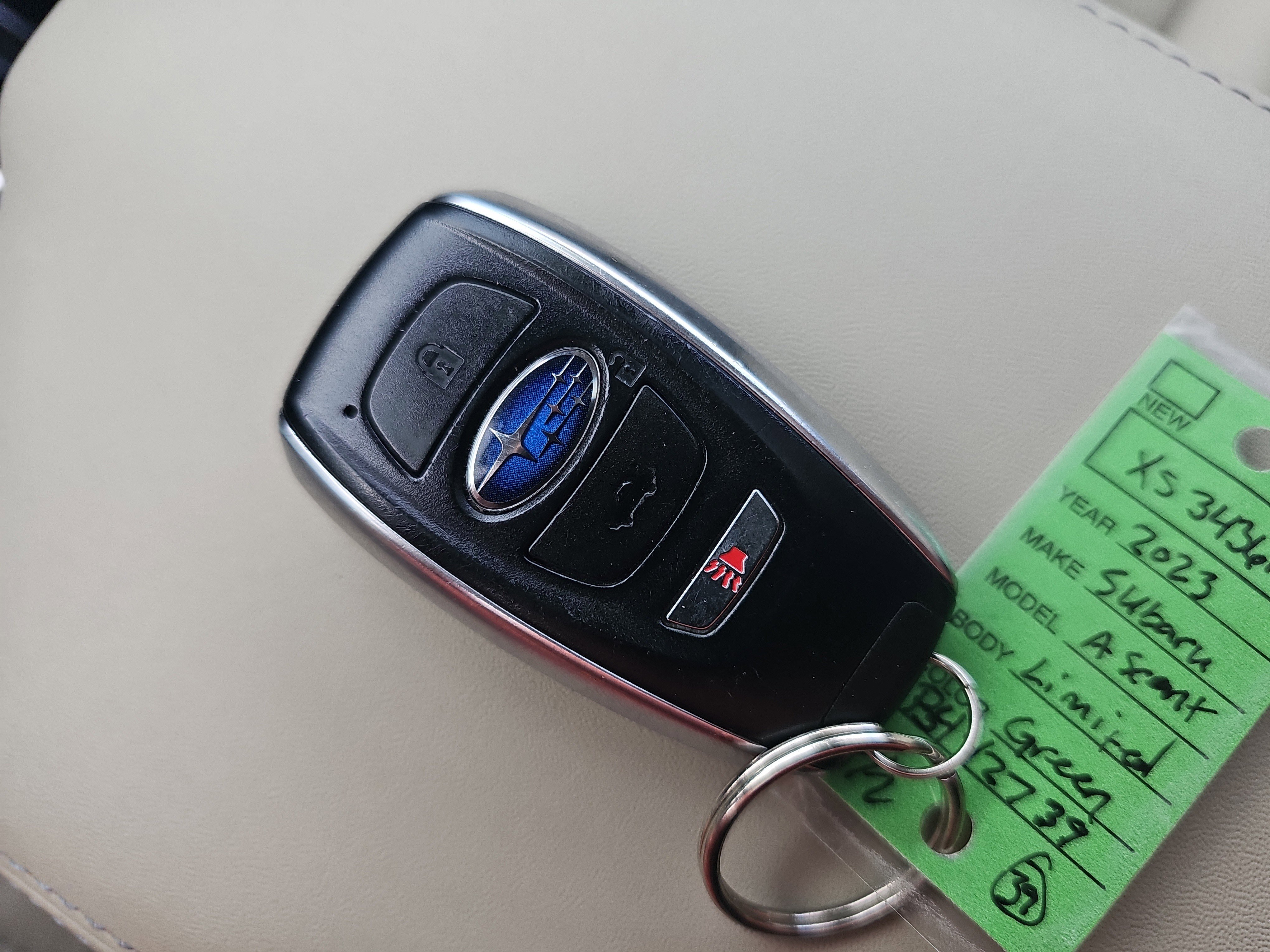 Used 2023 Subaru Ascent Limited w/ Technology Package image 32