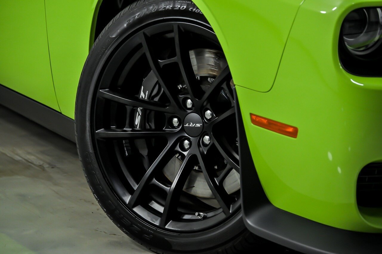 Used 2023 Dodge Challenger SRT Hellcat RWD image 4