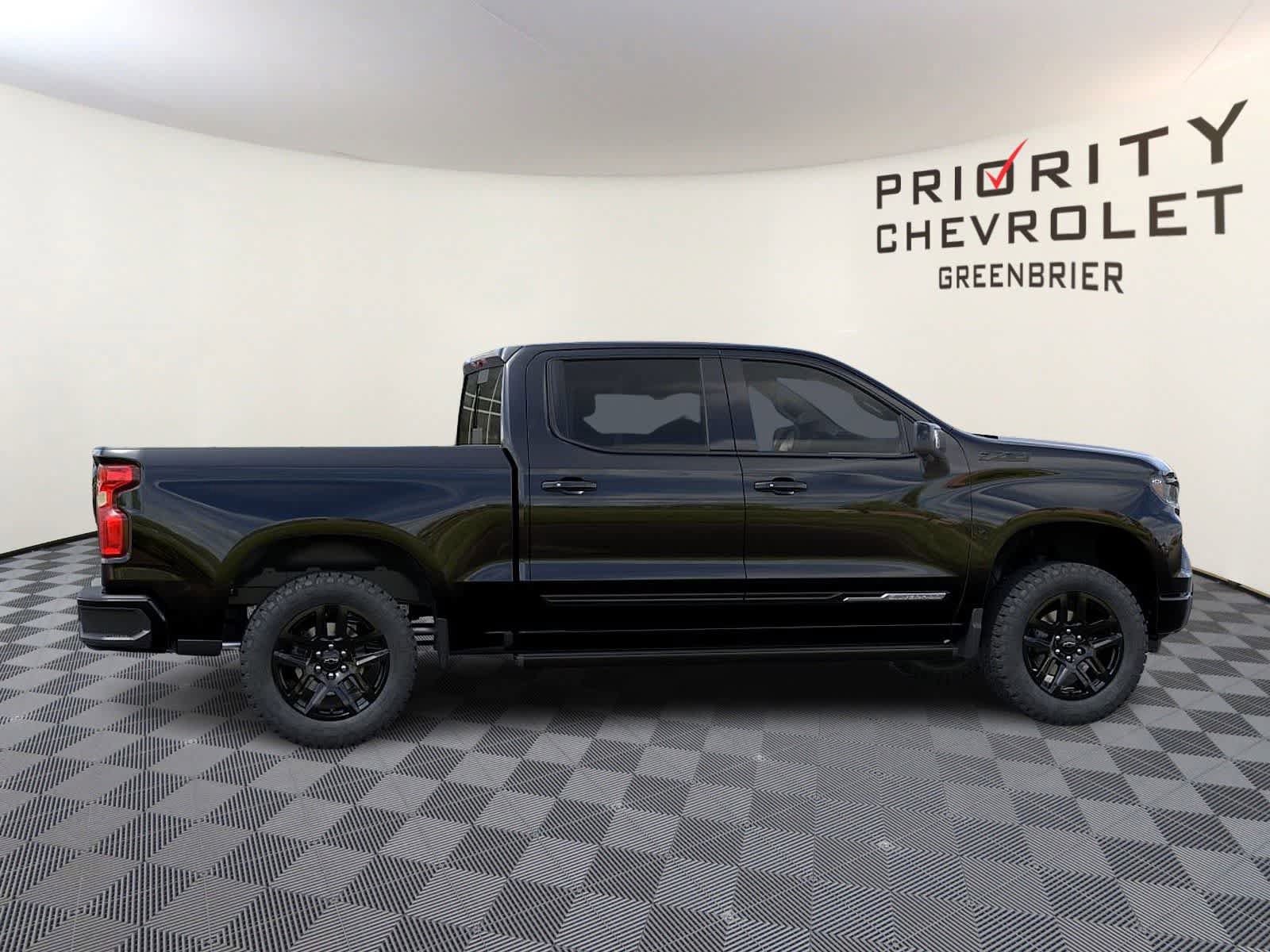 New 2026 Chevrolet Silverado 1500 High Country w/ Midnight Edition AWD/4WD image 5