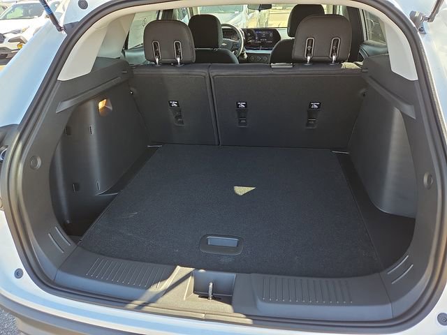 New 2026 Chevrolet Trax LS image 6