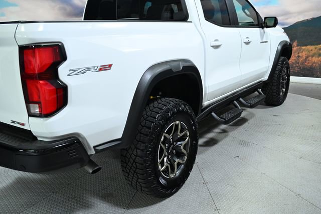 Used 2023 Chevrolet Colorado ZR2 w/ ZR2 Convenience Package III image 8