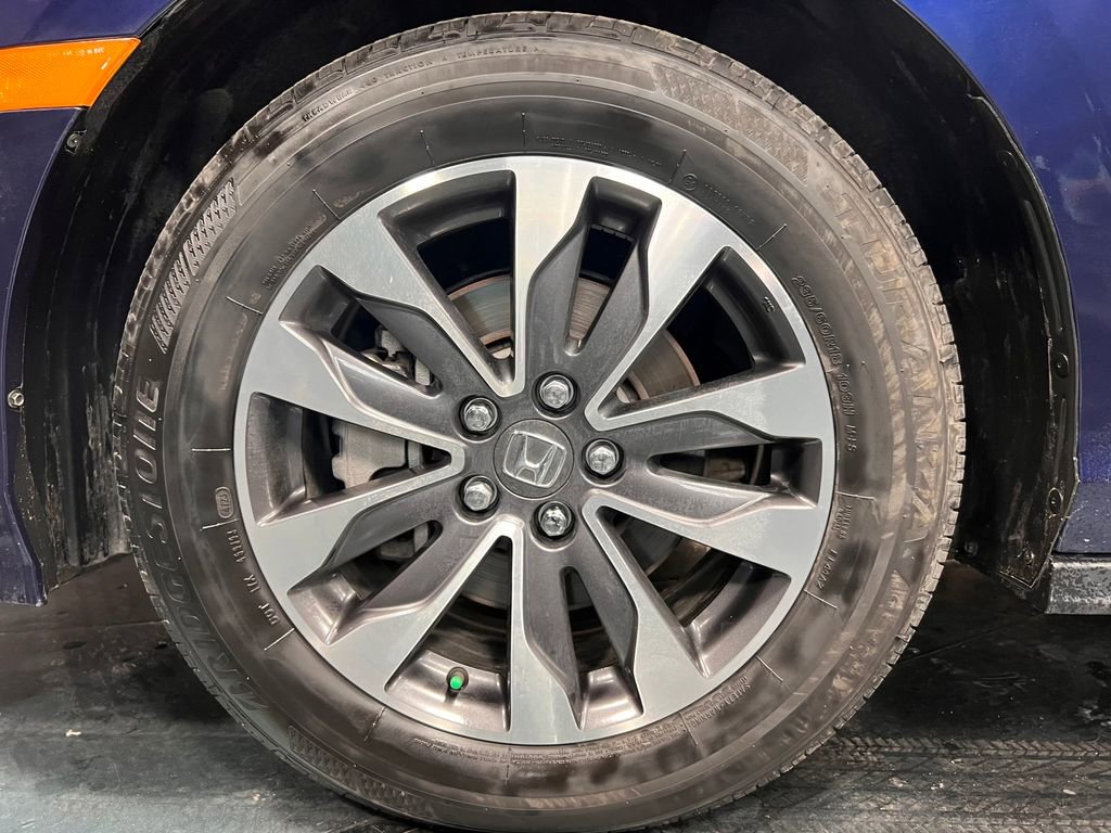 Used 2024 Honda Odyssey EX-L image 34