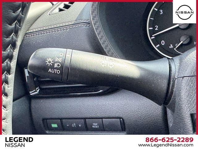 Certified 2022 Nissan Sentra SV w/ Trunk Package image 16