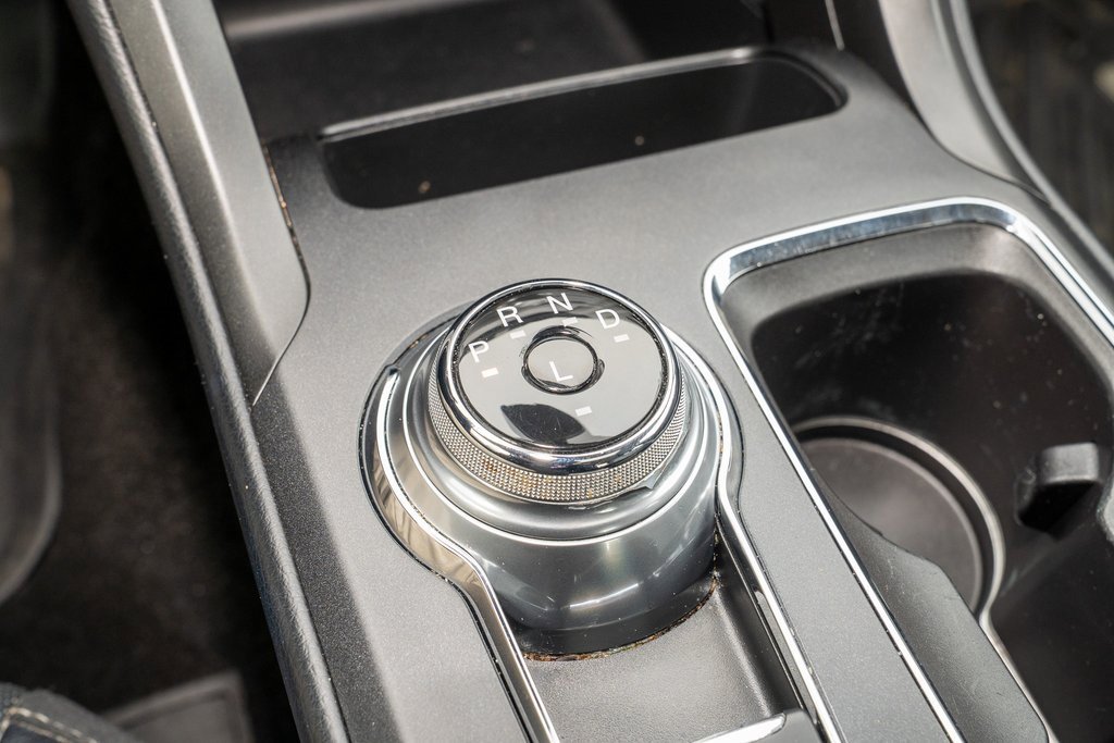 Used 2020 Ford Fusion Energi Titanium image 12