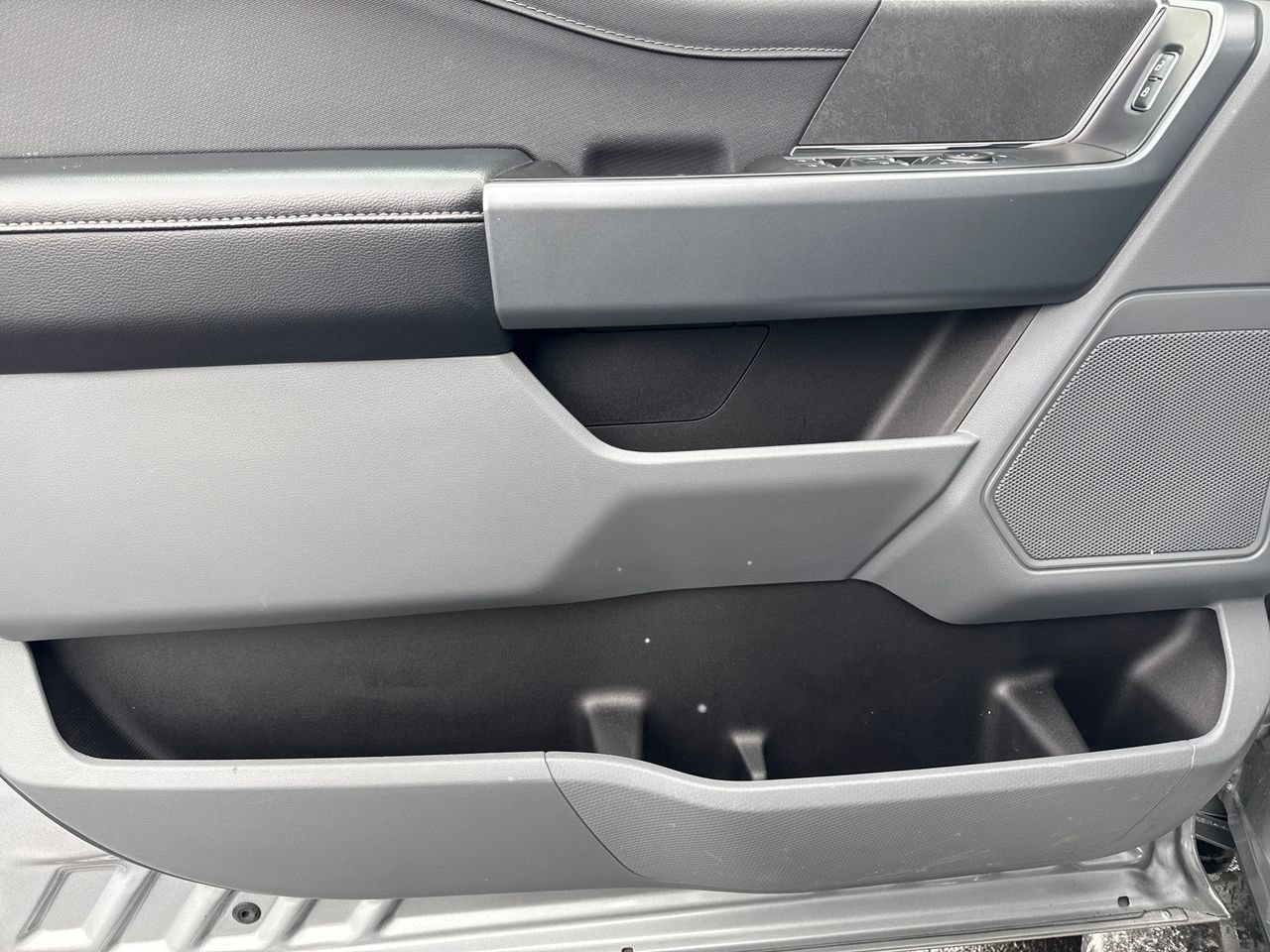 Used 2024 Ford F150 XLT w/ Tow/Haul Package image 16