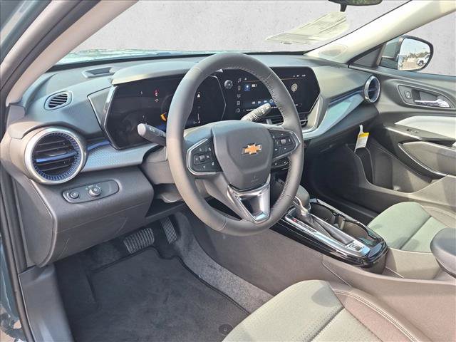 New 2026 Chevrolet Trax LT w/ Driver Confidence Package FWD image 3