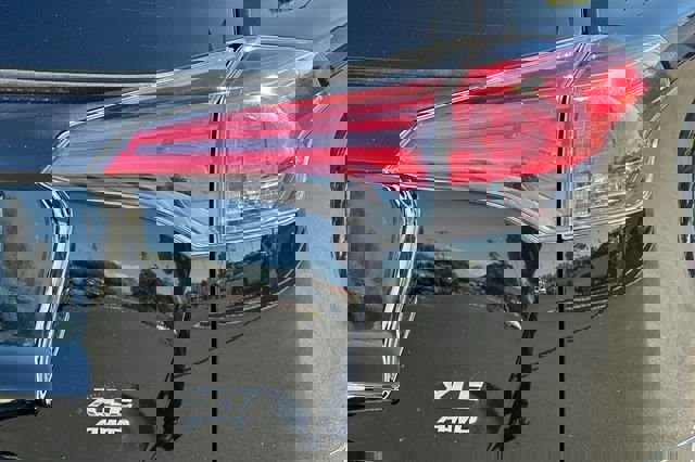 Used 2018 Toyota RAV4 XLE image 30