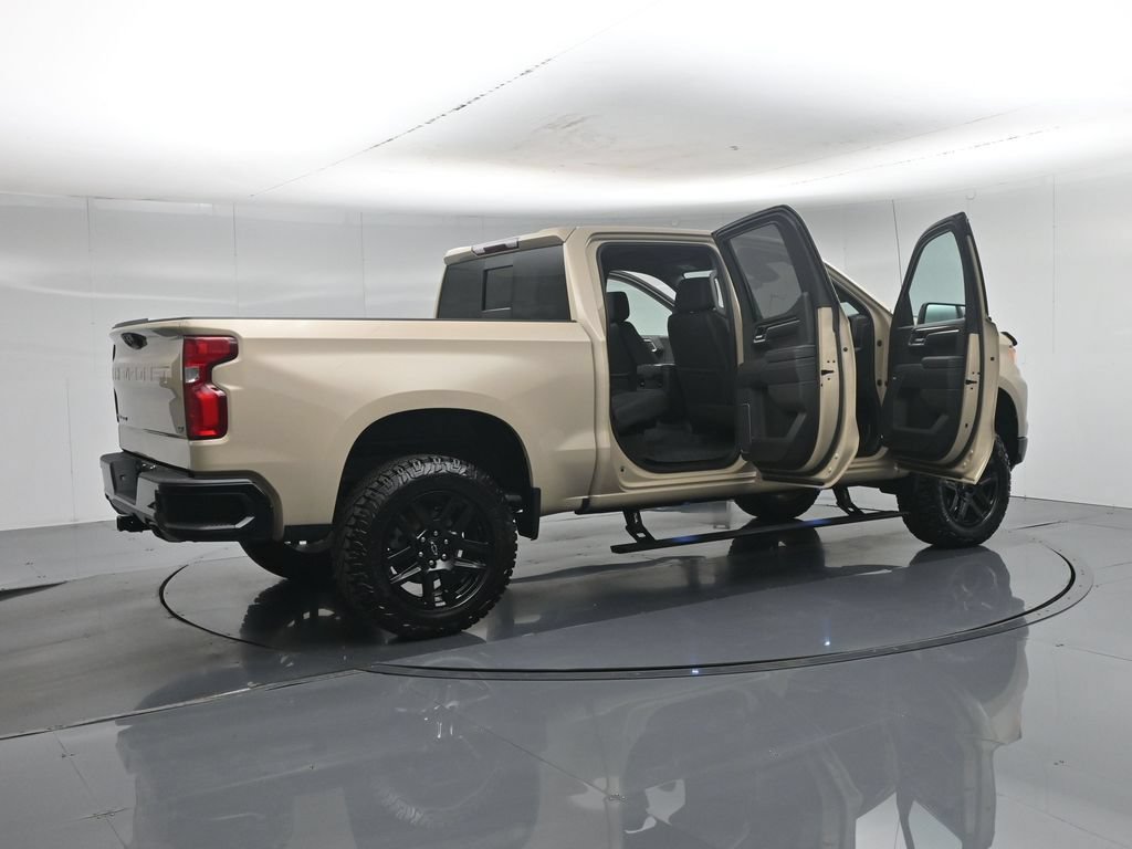 Used 2022 Chevrolet Silverado 1500 LT Trail Boss w/ Convenience Package II AWD/4WD image 5