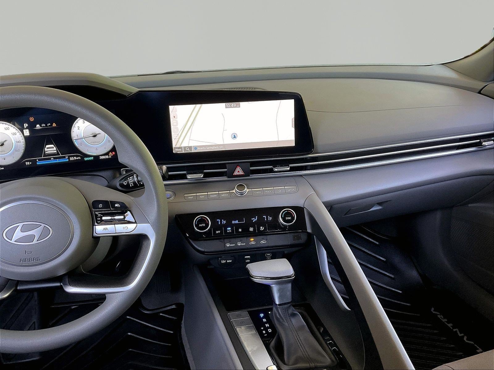 Used 2024 Hyundai Elantra SEL FWD image 9