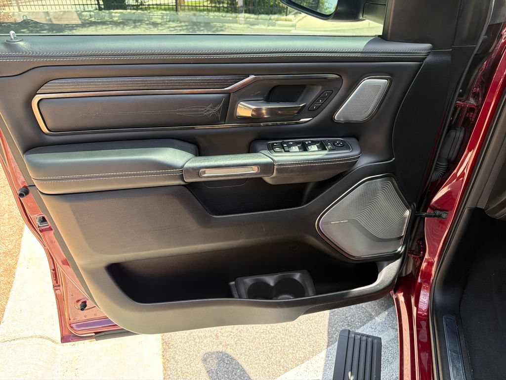 Used 2019 RAM 1500 Limited RWD image 19