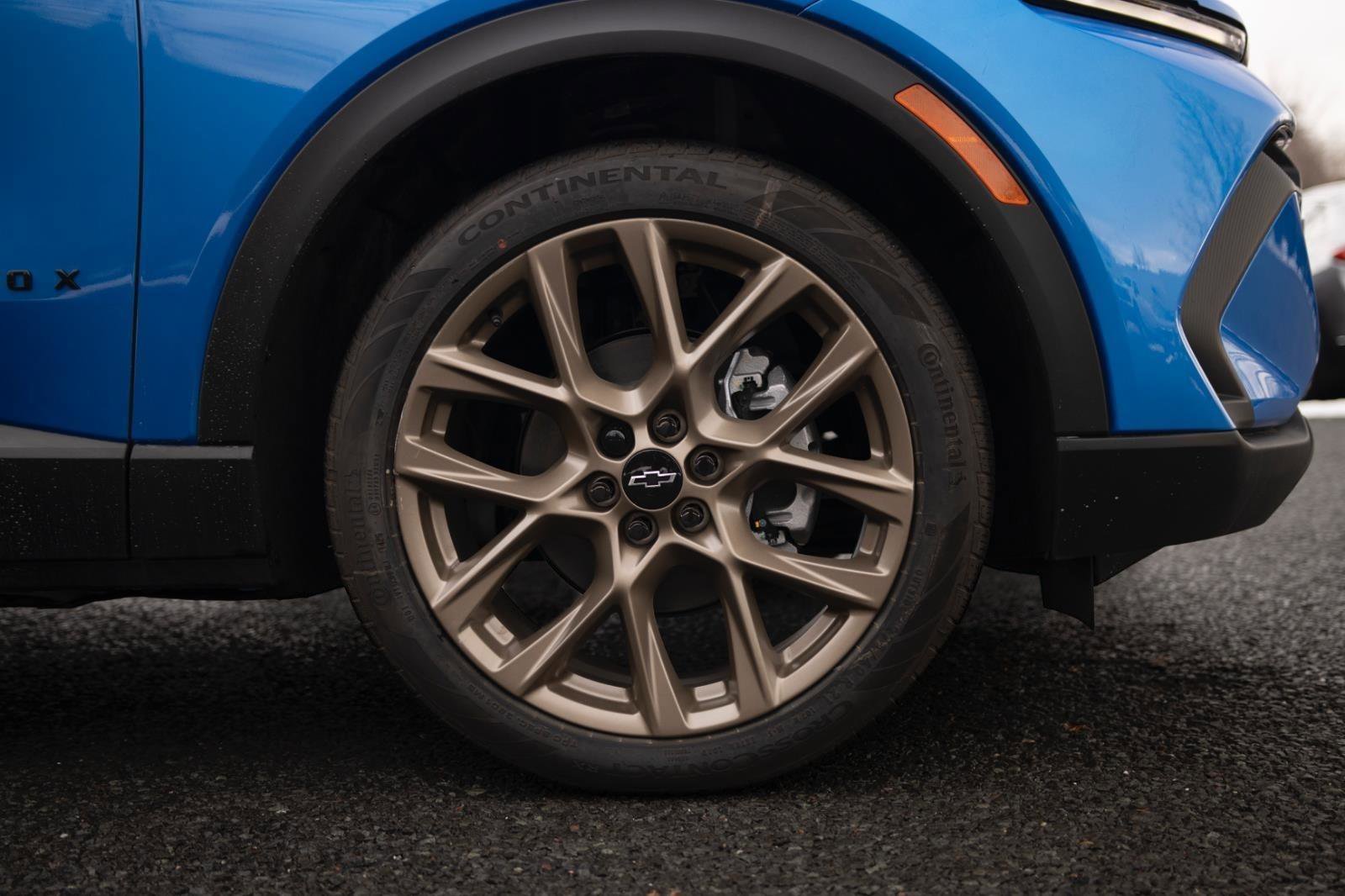 New 2026 Chevrolet Equinox EV LT image 11