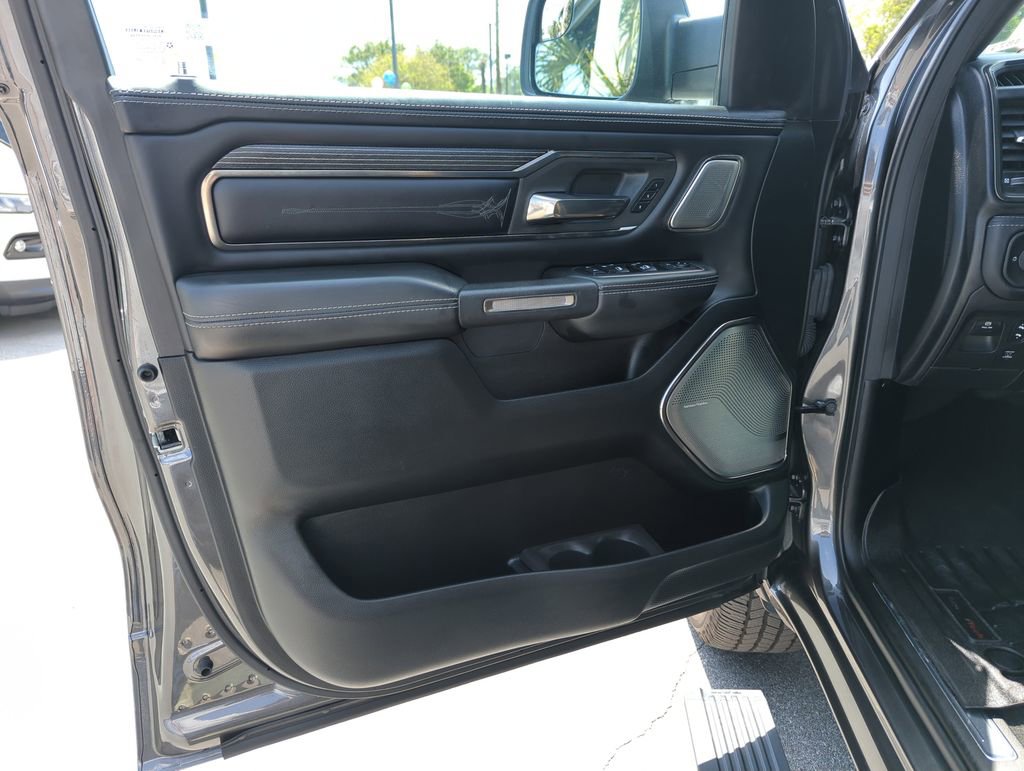 Used 2021 RAM 1500 Limited w/ Night Edition image 18