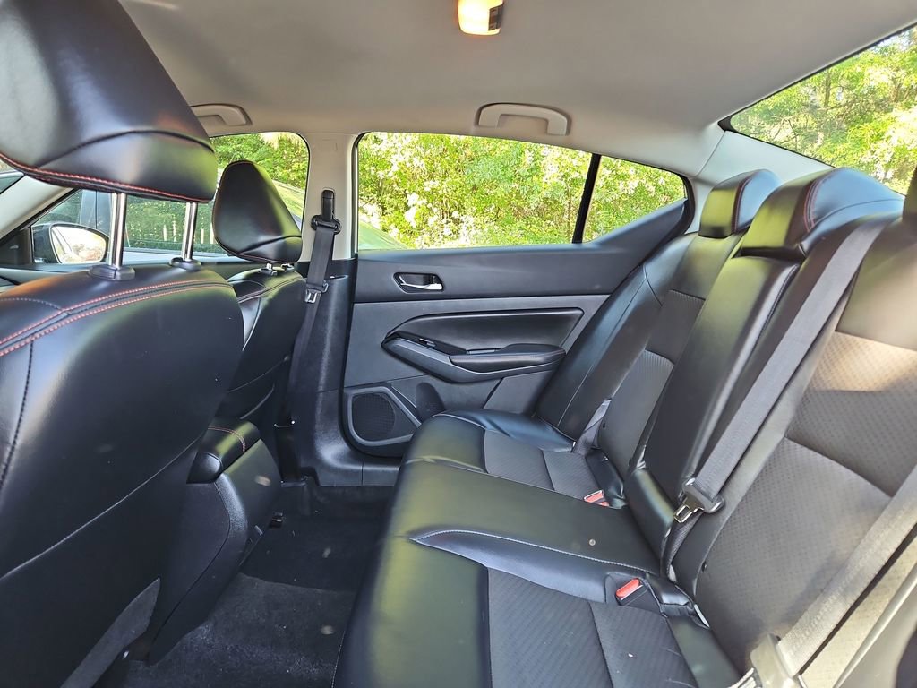 Used 2024 Nissan Altima 2.5 SR FWD image 26