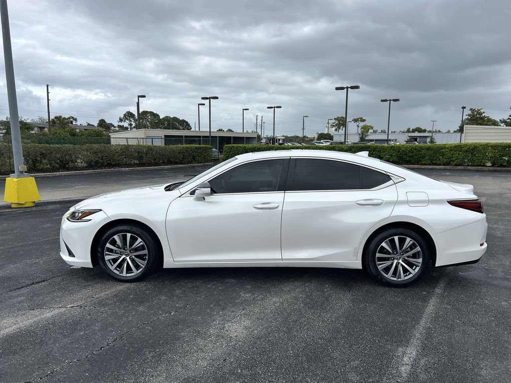 Used 2021 Lexus ES 350 w/ Accessory Package FWD image 15