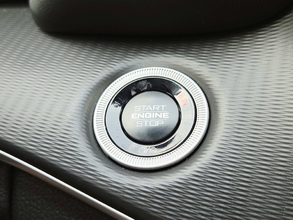 New 2025 Jeep Grand Cherokee Laredo X w/ Luxury Tech Group I AWD/4WD image 30