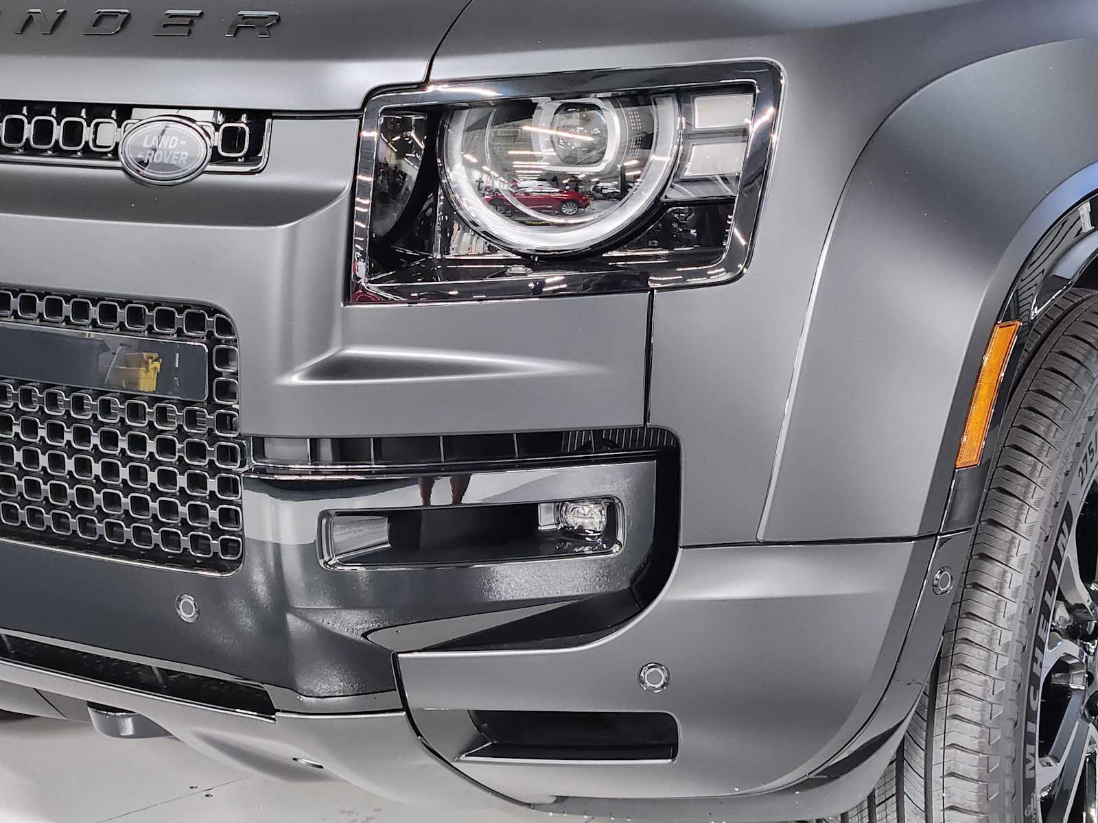 New 2026 Land Rover Defender 110 OCTA AWD/4WD image 12