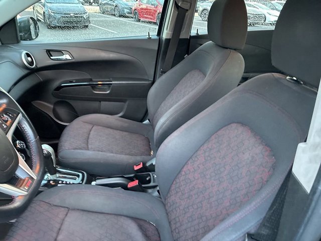 Used 2018 Chevrolet Sonic LT w/ Convenience Package image 25