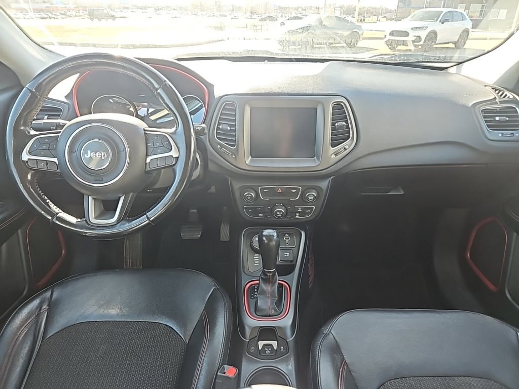 Used 2020 Jeep Compass Trailhawk image 23