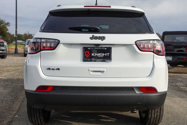 New 2026 Jeep Compass Latitude w/ Quick Order Package 29K image 9