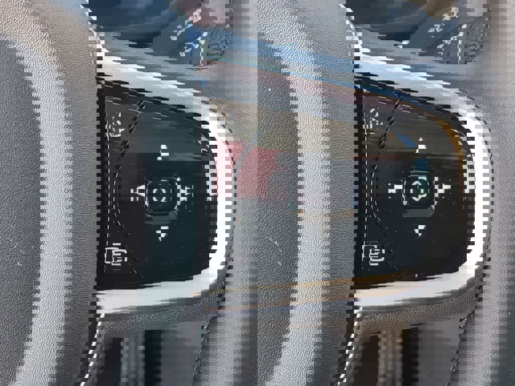 New 2026 Volvo XC60 B5 Plus w/ Protection Package Premier image 22