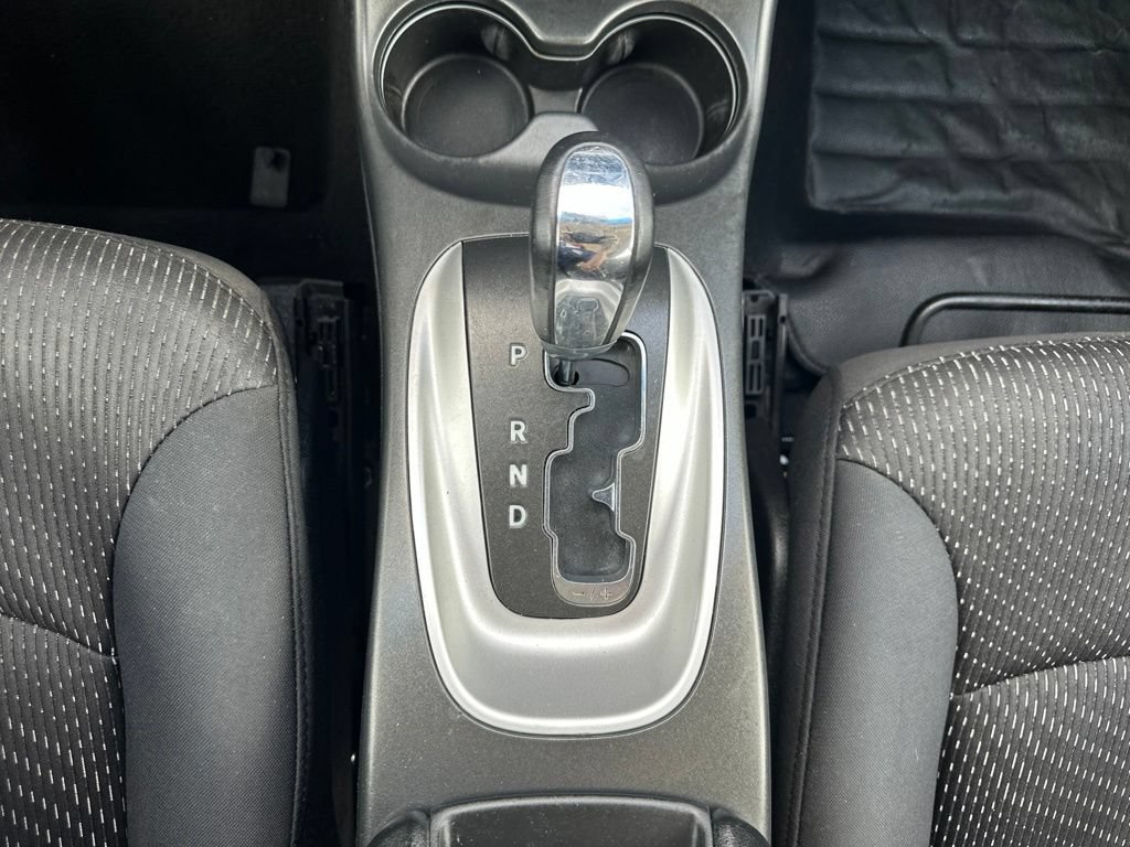 Used 2015 Dodge Journey American Value Package w/ Flexible Seating Group FWD image 6