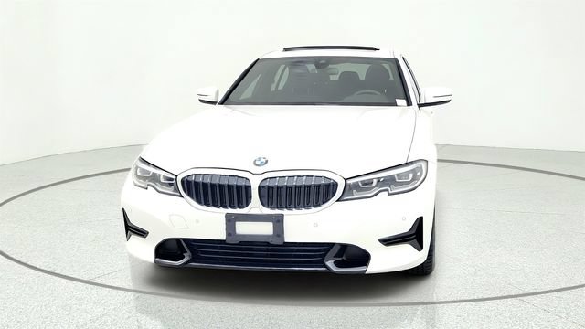 Used 2020 BMW 330i Sedan w/ Convenience Package RWD image 3