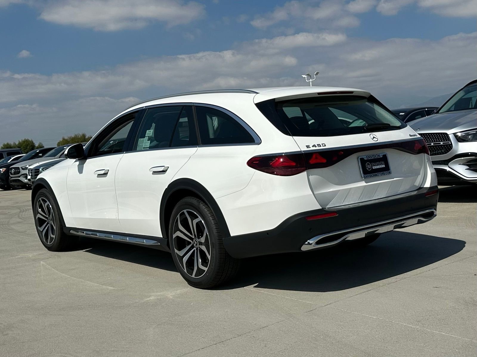 New 2025 Mercedes-Benz E 450 4MATIC All-Terrain Wagon image 6