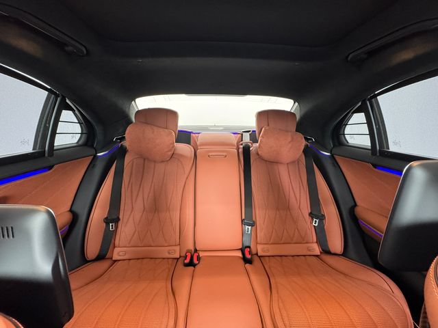 Used 2025 Mercedes-Benz S 63 AMG S image 7