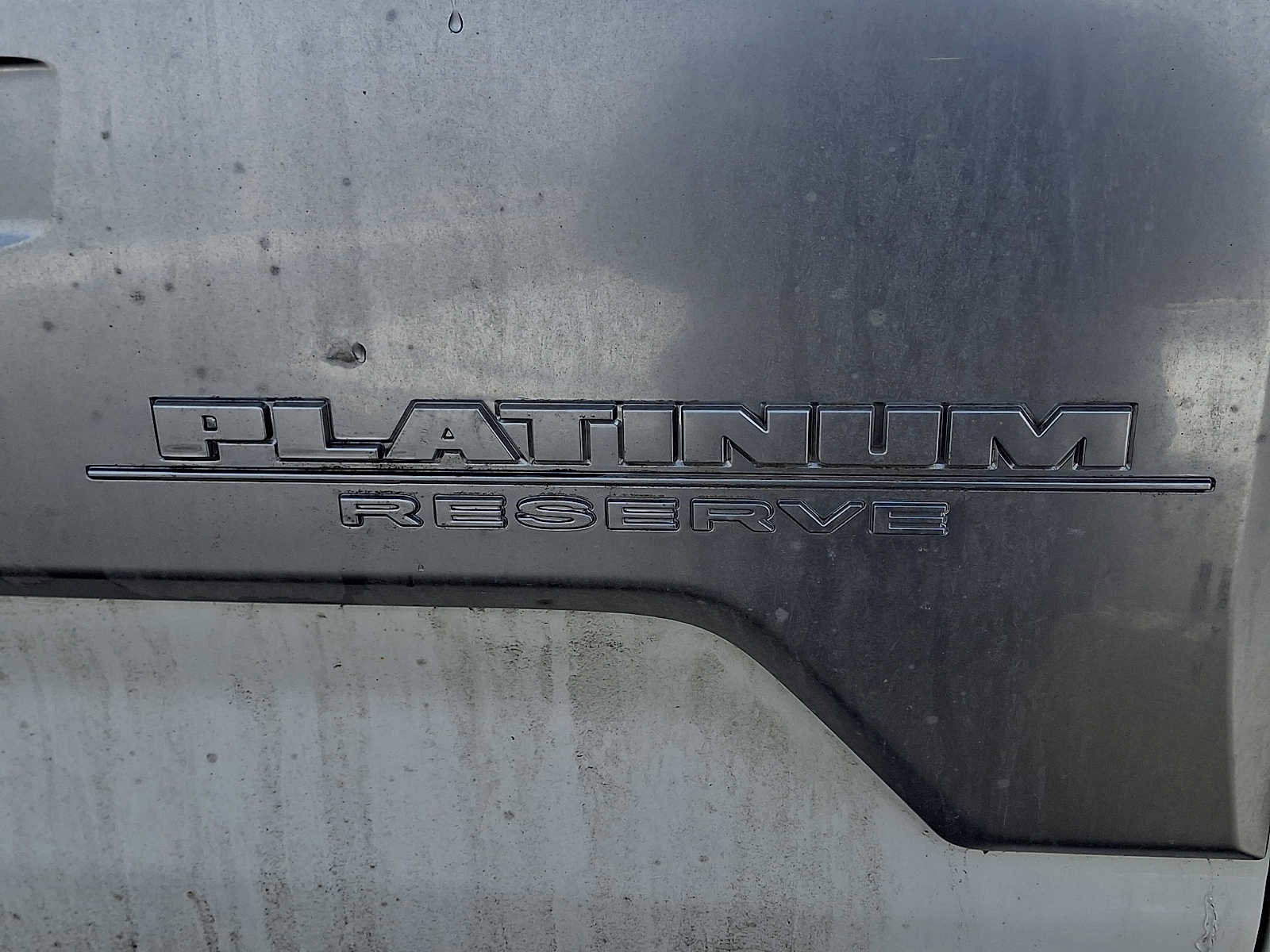 Used 2023 Nissan Titan Platinum Reserve w/ Moonroof Package image 37