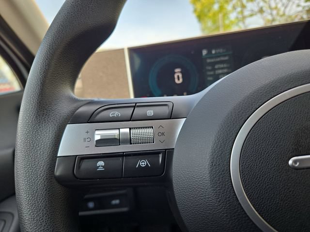 Certified 2025 Hyundai Sonata SEL AWD/4WD image 19