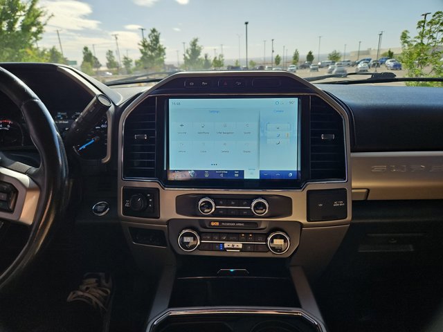Used 2022 Ford F250 Lariat w/ Lariat Ultimate Package AWD/4WD image 15