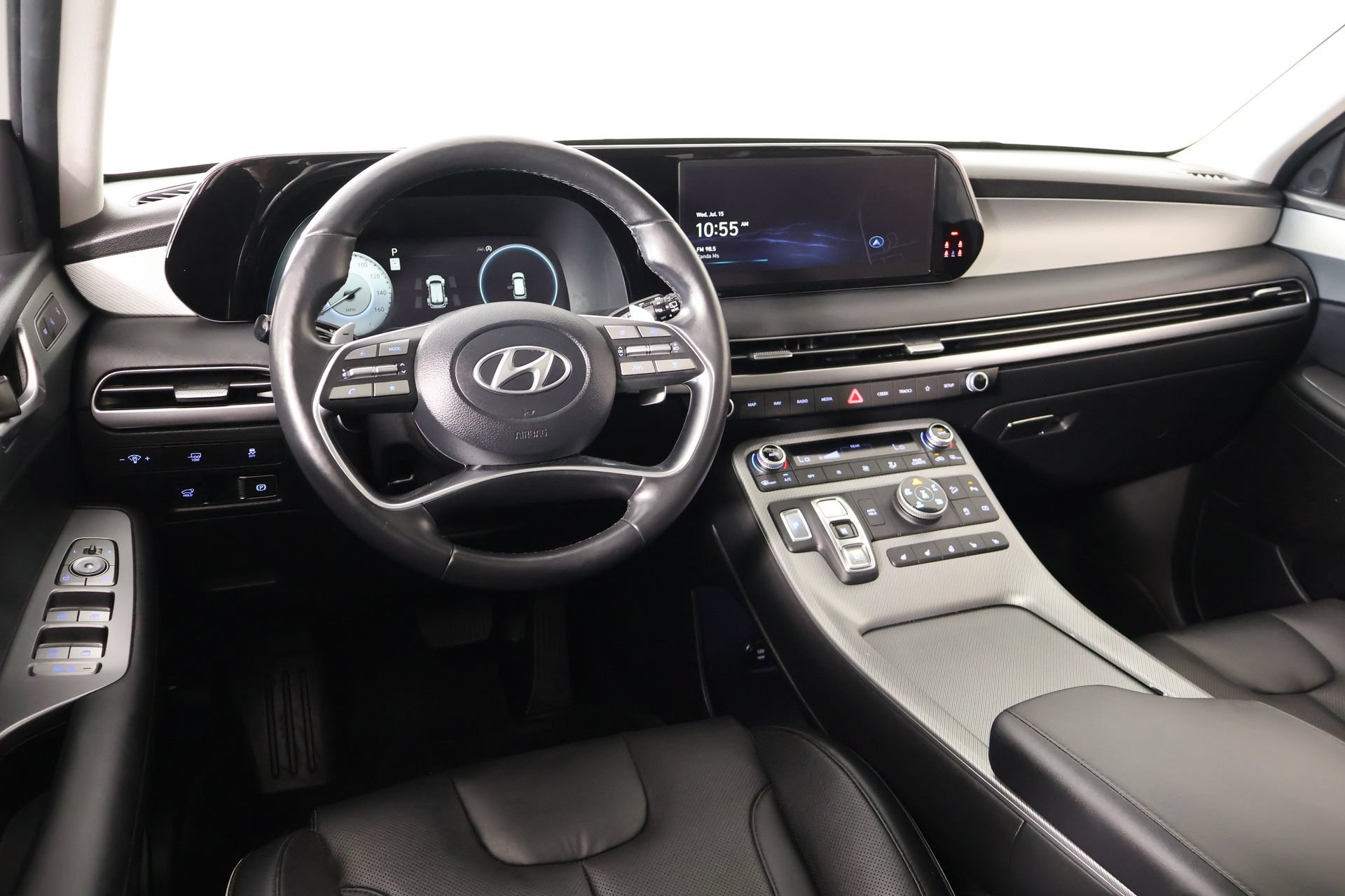 Used 2023 Hyundai Palisade SEL w/ Premium Package AWD/4WD image 2