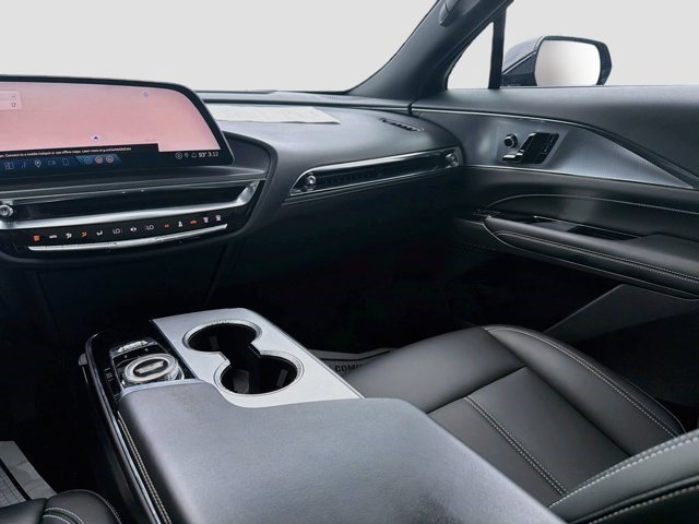 Certified 2024 Cadillac Lyriq Tech w/ Driver Assist Package RWD image 24