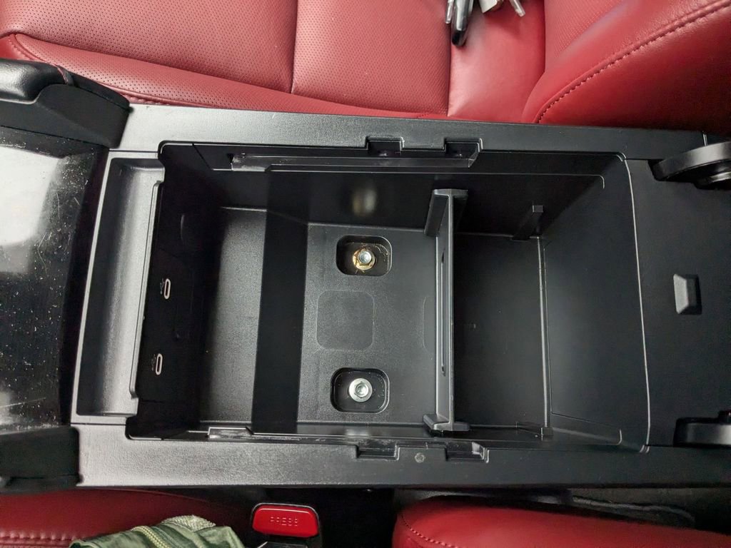 Used 2025 MAZDA MAZDA3 s image 30