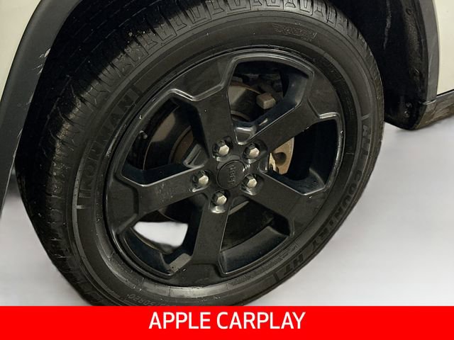 Used 2018 Jeep Grand Cherokee Laredo image 17