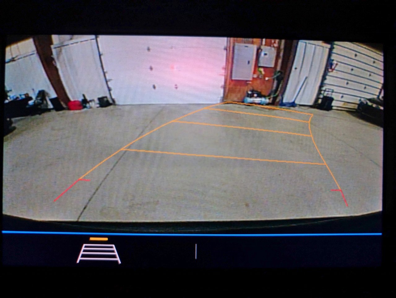 Used 2020 Chevrolet Equinox LS image 4