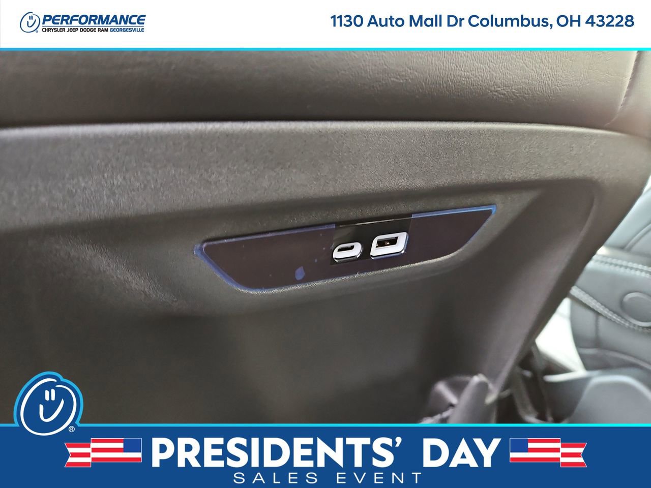 New 2026 Chrysler Pacifica Select w/ S Appearance Package image 16