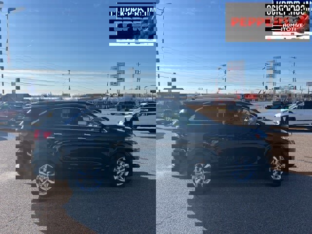 Used 2019 Kia Sorento LX w/ LX Convenience Package image 7