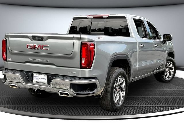 Used 2023 GMC Sierra 1500 SLT w/ SLT Premium Plus Package AWD/4WD image 5