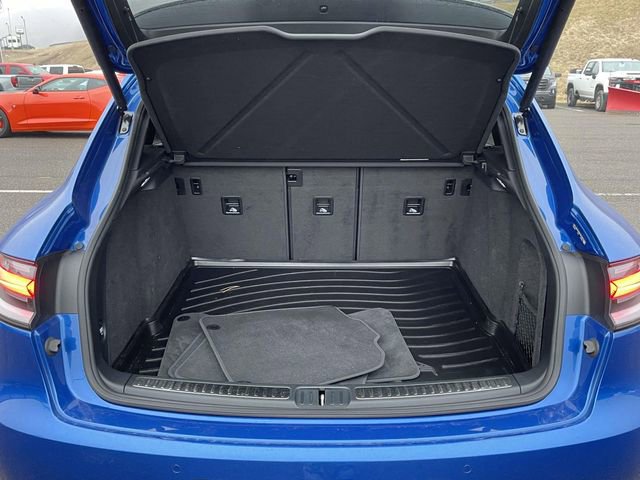 Used 2021 Porsche Macan S image 10