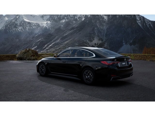 New 2026 BMW i4 eDrive40 RWD image 2